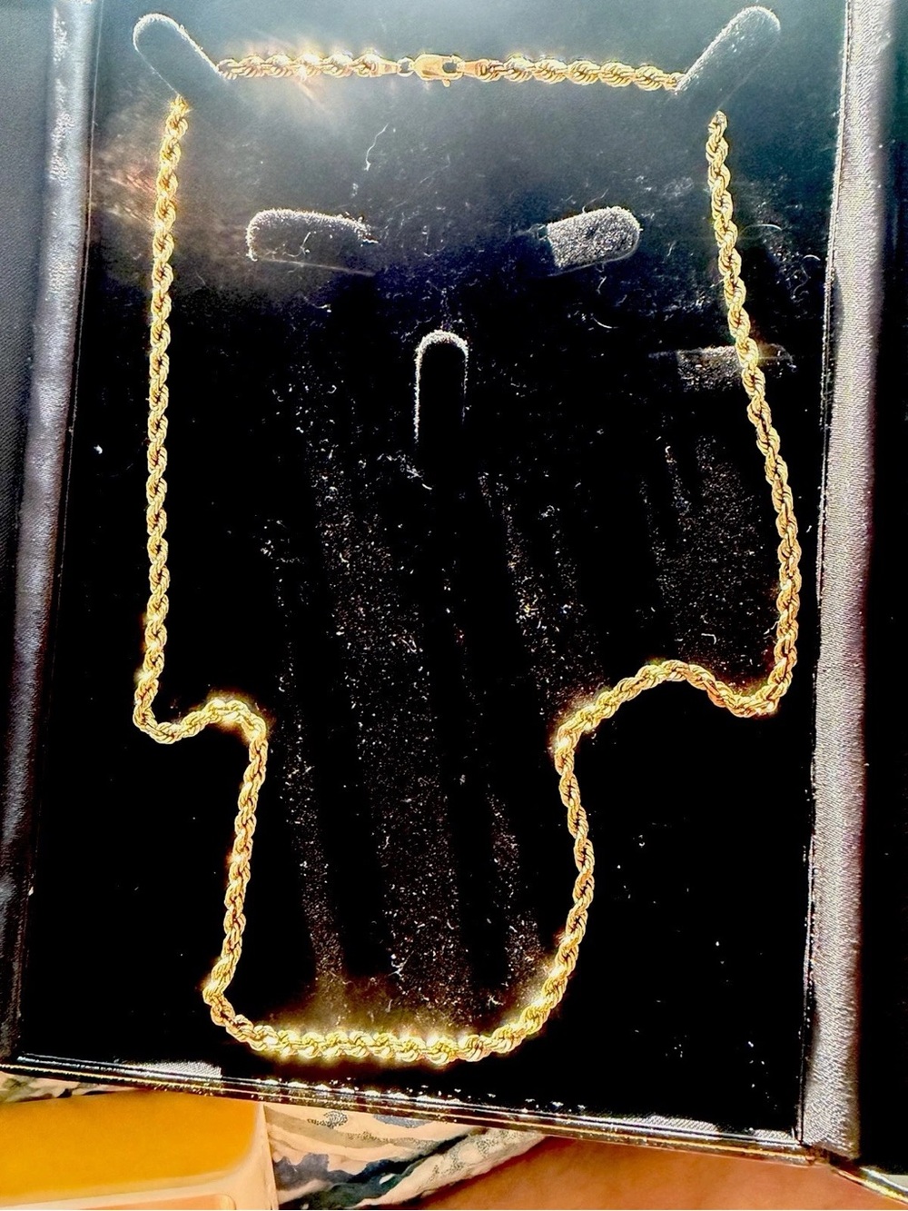 Kay Jewelers Shiny Gold Rope Necklace